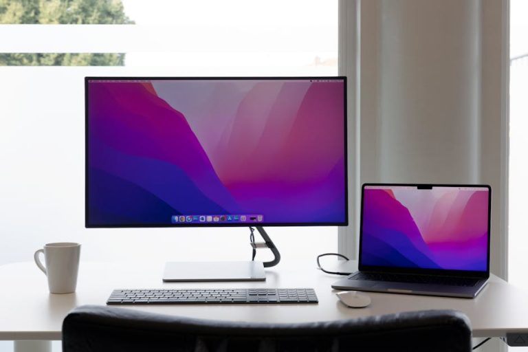 How to connect two monitors to a laptop