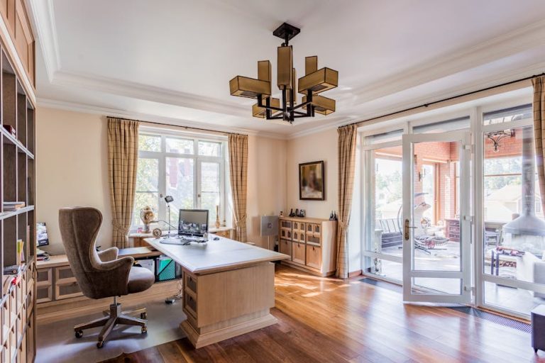 How to light a home office properly