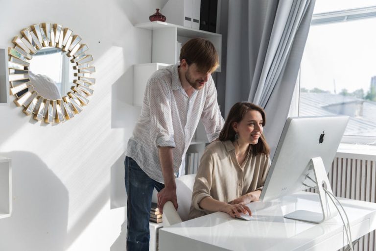 How to use natural light effectively in your home office