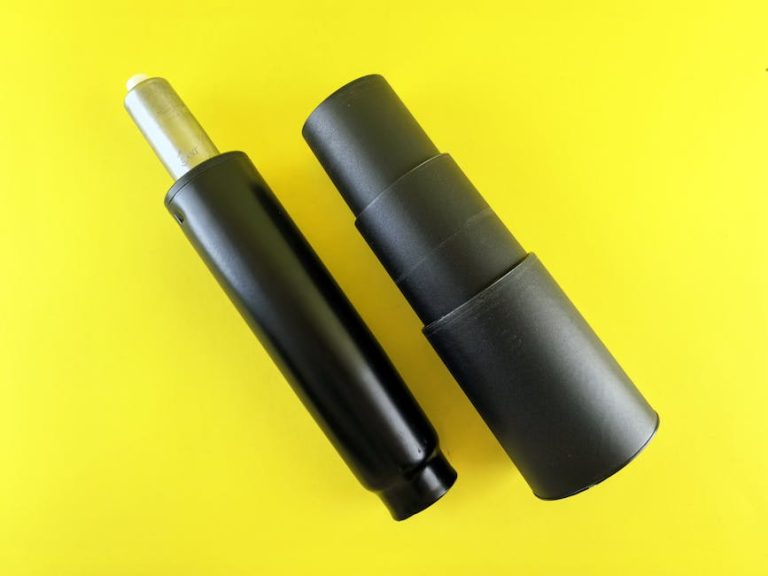 How to know when to replace your office chair