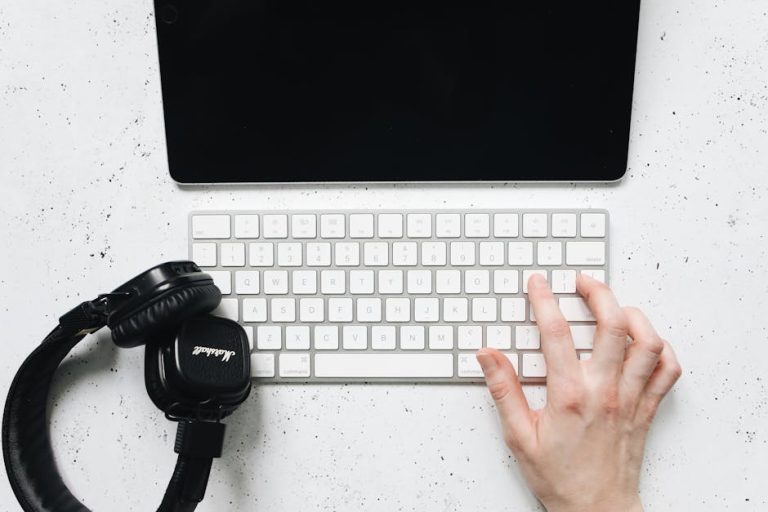 How to reduce keyboard typing noise on calls