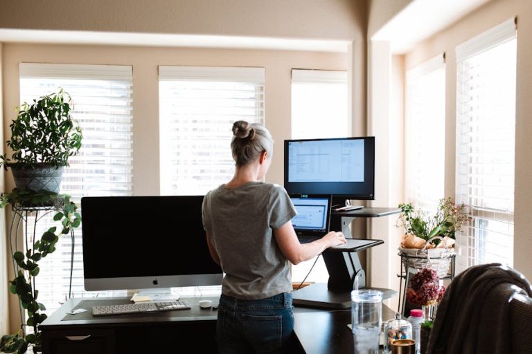 How to use vertical space in a small home office