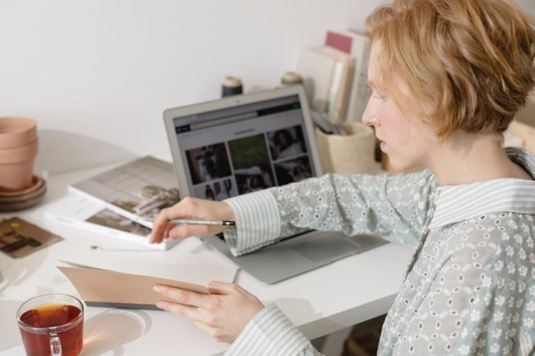 How to make a home office feel professional